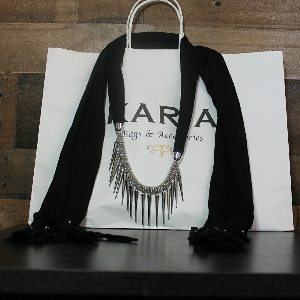 Kaira Scarves